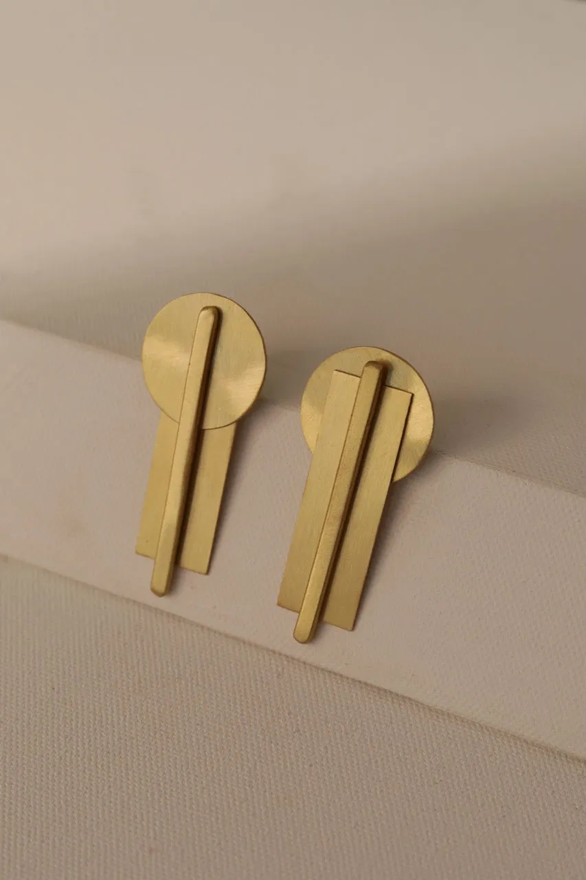 Astrea - long dash earring