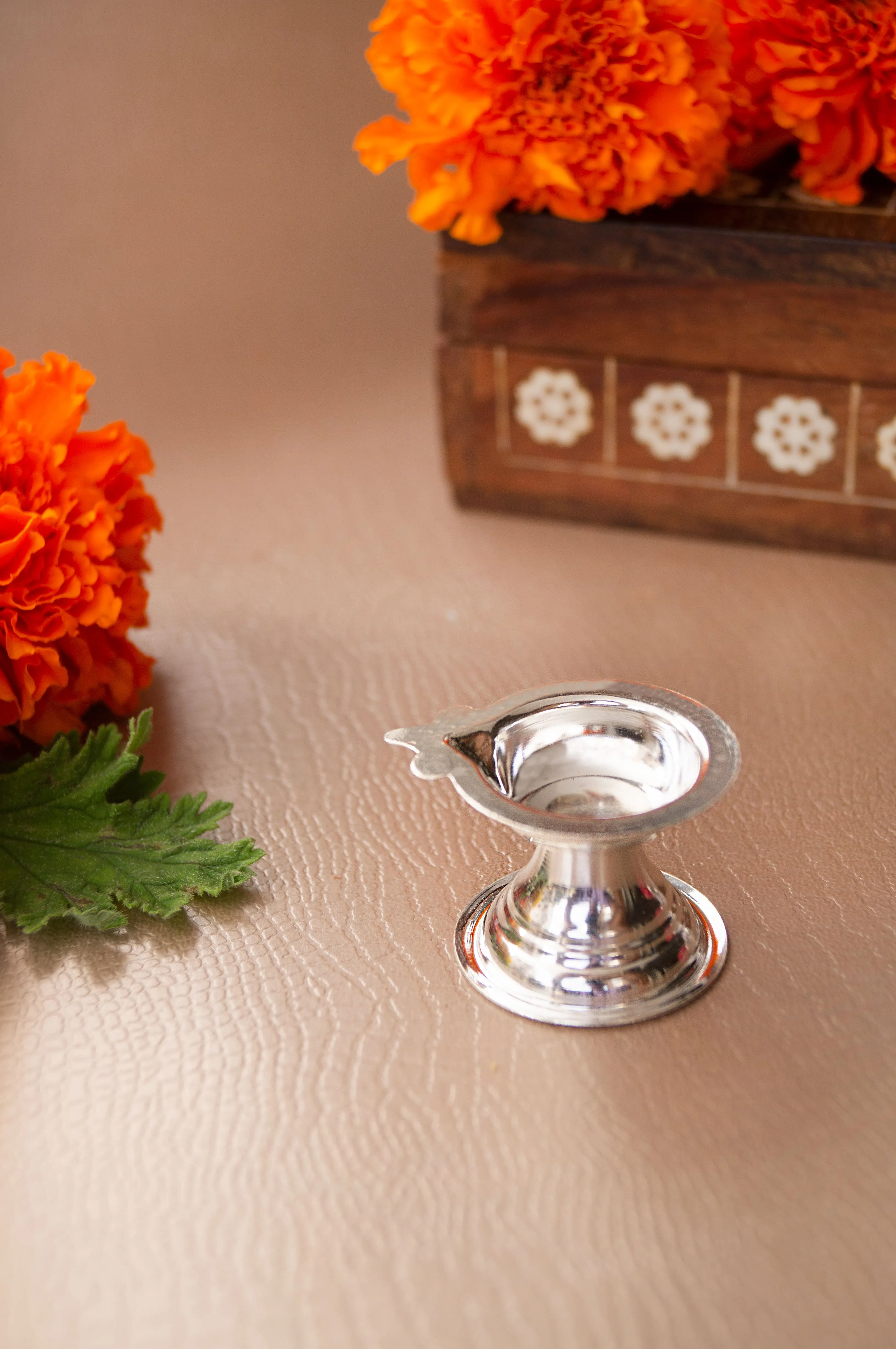 Auspicious Pooja 925 Sterling Silver Diya Stand Diwali Gift Hamper
