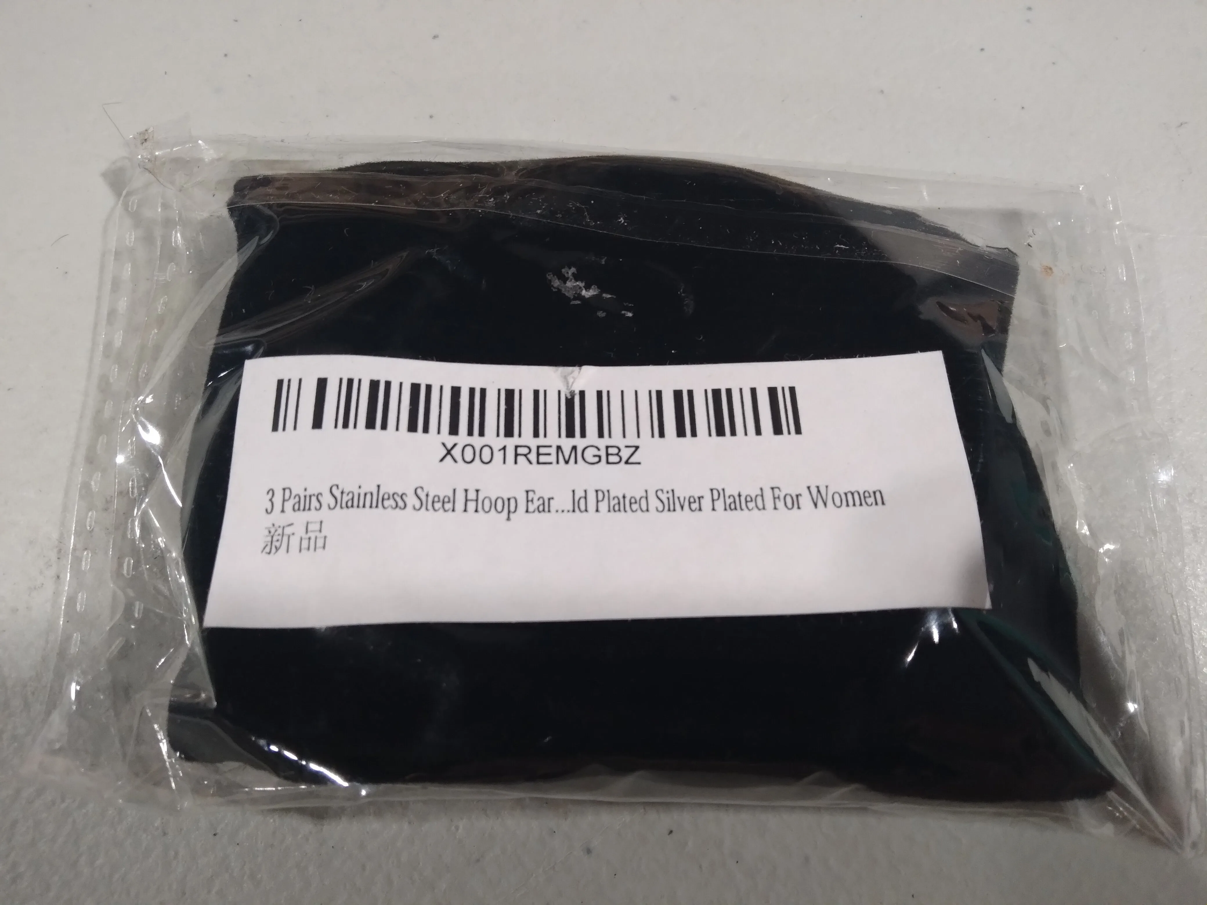 BOX 775 Women's Hoop Earrings (3 pairs)  x 100 packs - BRAND NEW