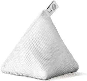 Eco Wash Laundry Detergent Bag with 140g Magnesium - Reusable for 1 Year - Hypoallergenic for Sensitive Skin - Made in Japan