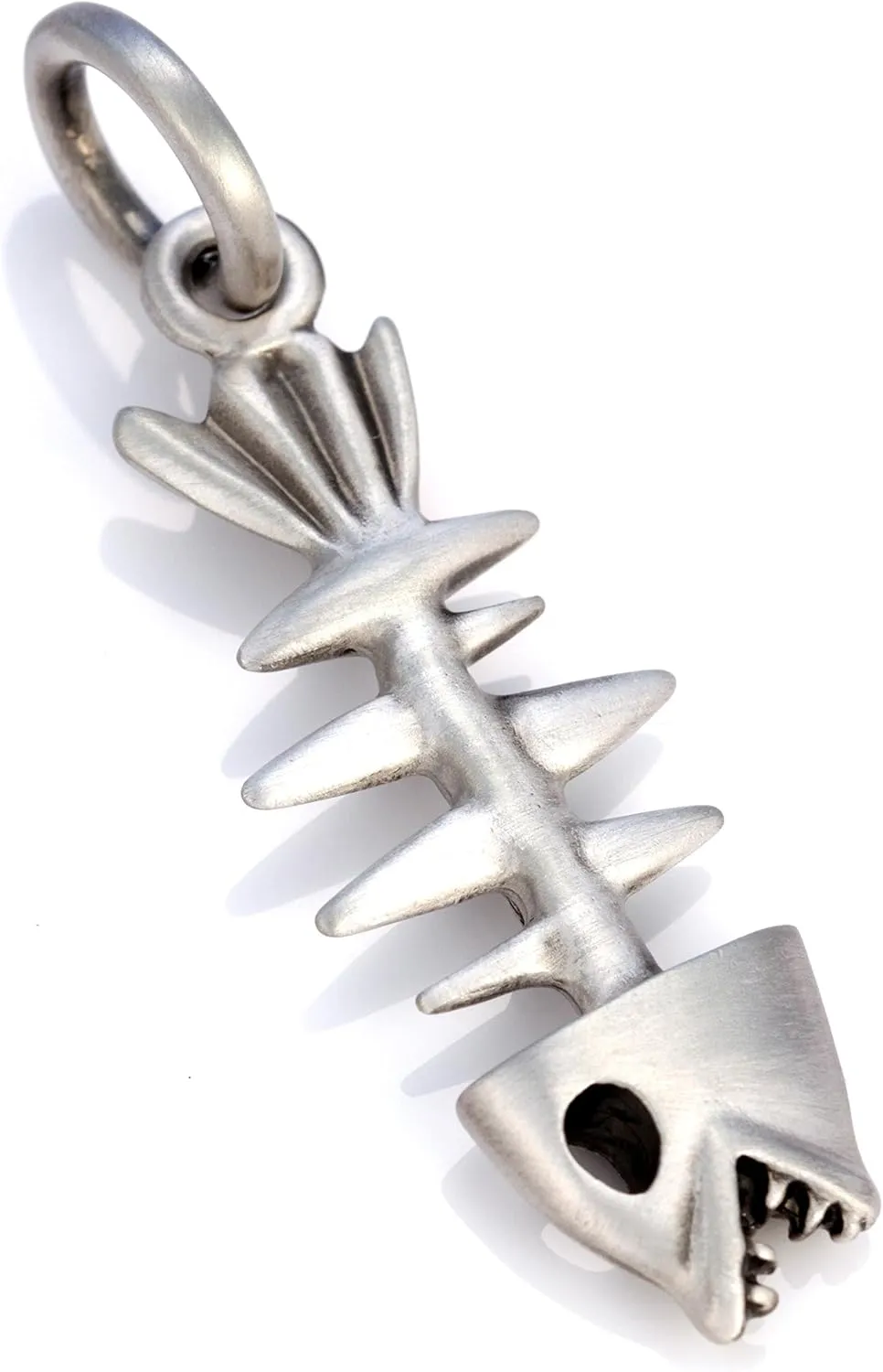 'Fishbones' Satin Silver Finished Pendant (E58)