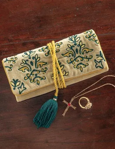 Floral Velvet Jewelry Roll 32855