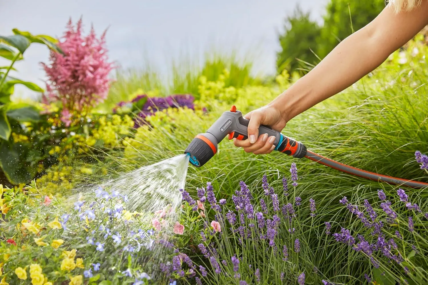 GARDENA Comfort Cleaning Nozzle eco Pulse: Spray nozzle for high-performance, water-saving cleaning with lock and frost protection (18304-20)