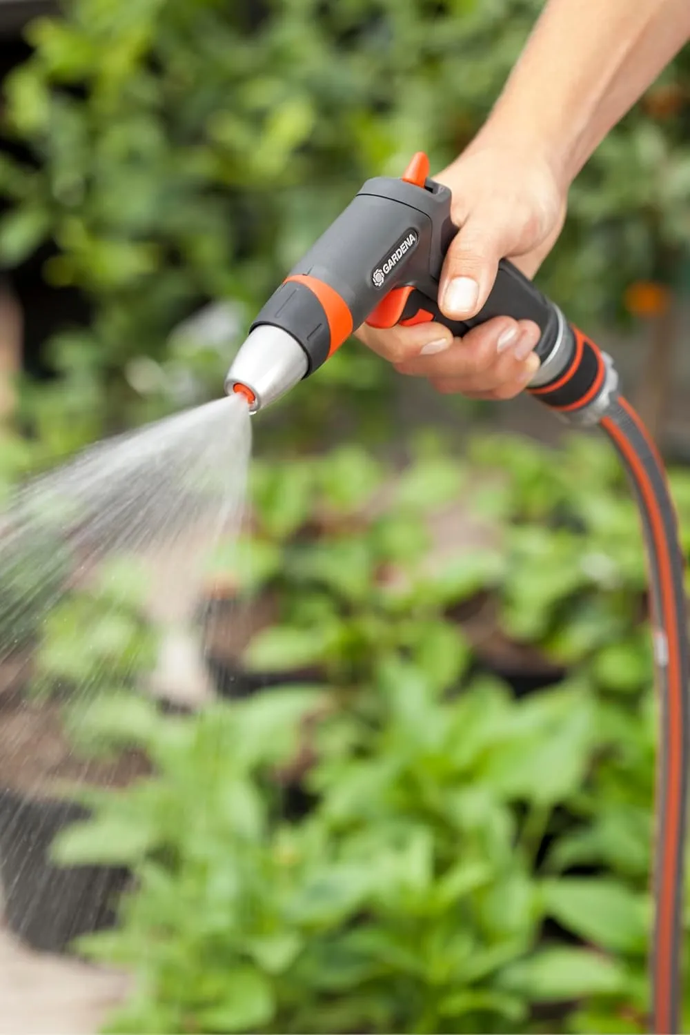 Gardena Premium Cleaning Syringe: Robust Water Sprayer for Cleaning and Watering, with Pulse Trigger and Permanent Lock, Frost Protection (18305-20)