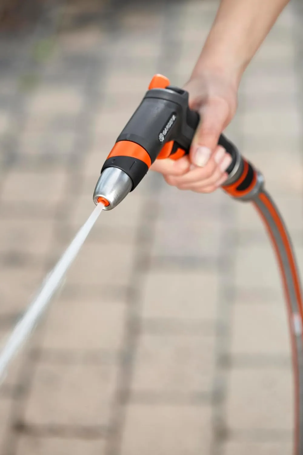 Gardena Premium Cleaning Syringe: Robust Water Sprayer for Cleaning and Watering, with Pulse Trigger and Permanent Lock, Frost Protection (18305-20)