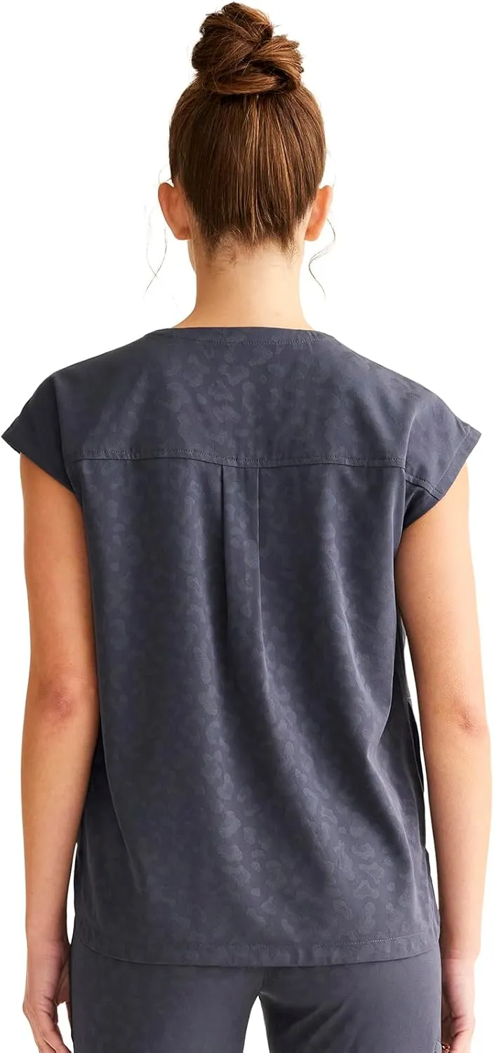 Healing Hands Scrubs for Women Jayden Scrub Top with 2 Pockets, Round Neck, Moisture Wicking and 360° Stretch Fabric HH602