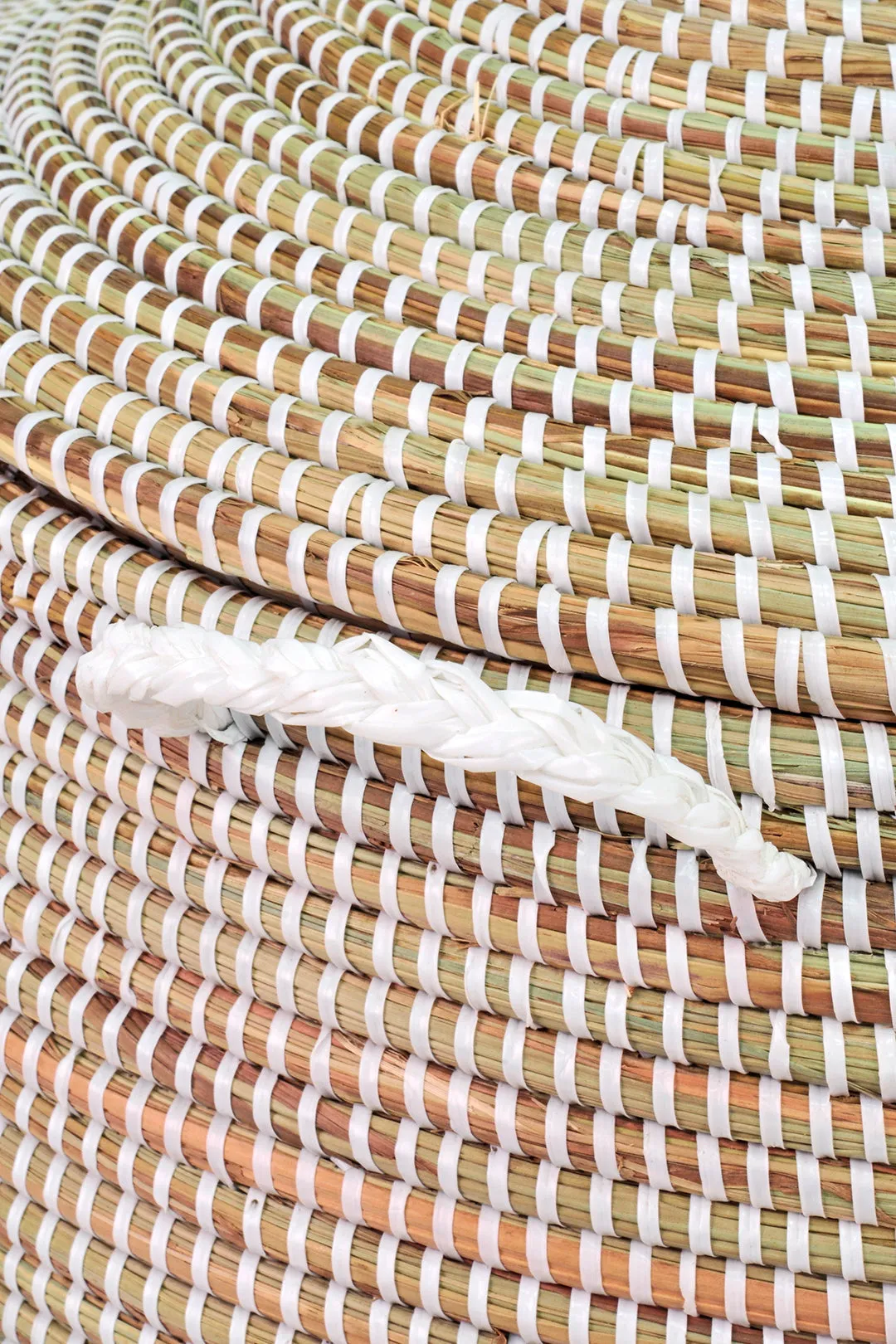 Medium Solid White Prayer Mat Hamper