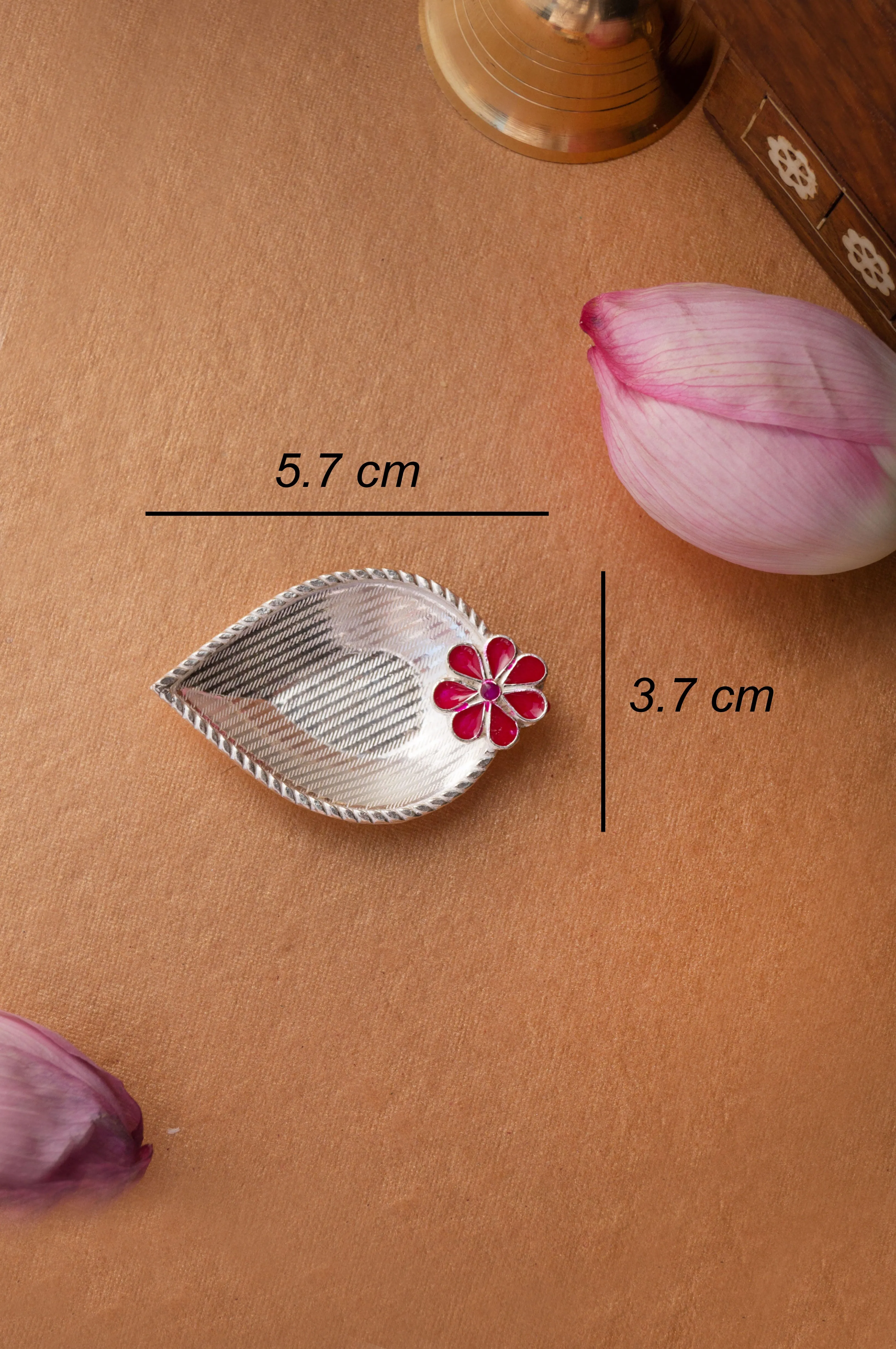 Mini Meena Prasad Plate - Family Wali Diwali Gift Hamper