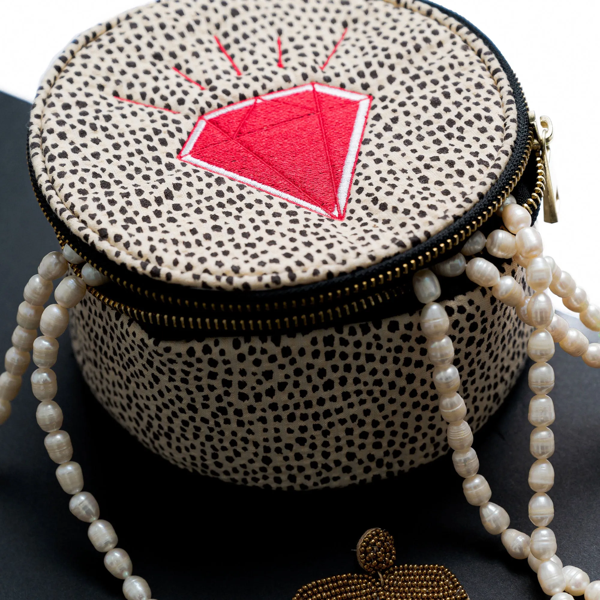 Personalized Seersucker Cheetah Round Multi Purpose Pouch
