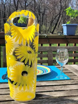 Portable Wine Chiller Bag - Cooler Tote uses Ice & Water, No Freezing Needed, Best Gift Bag for Wine Enthusiast, Women & Men, Take Wine to Go or Outdoors, Keep Wine Insulated on Patio & Pool