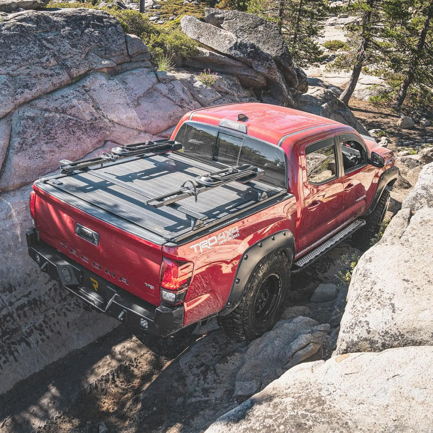 RealTruck Retrax RetraxPRO XR Retractable Truck Bed Tonneau Cover | T-80482 | Fits 2019 - 2025 Chevy/GMC Silverado/Sierra, w/ MultiPro/Flex tailgate (w/o factory side storage box) 6' 7" Bed (79.4")