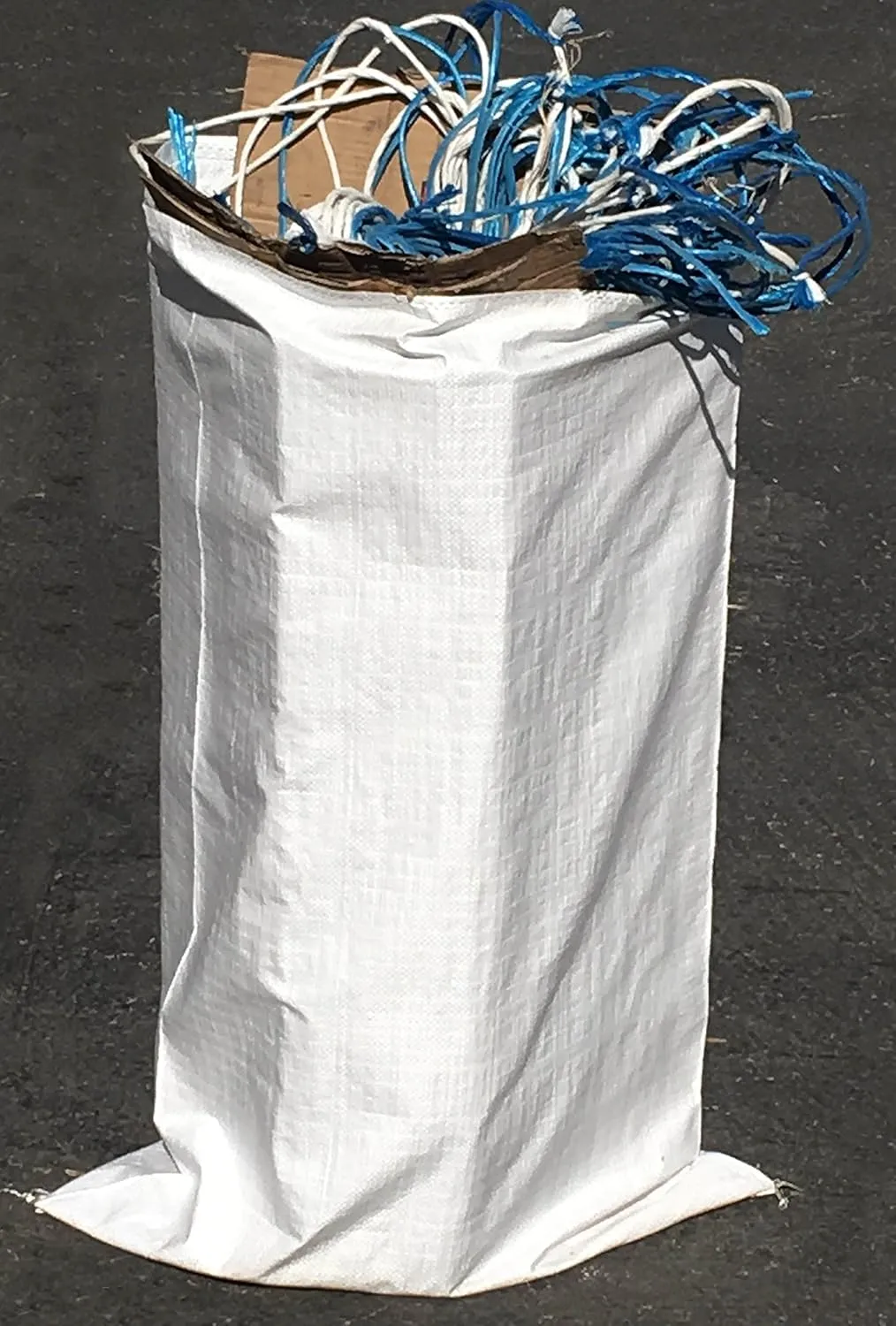 Sandbaggy Large Sandbags - Size: 25" x 40" - Thick Heavy Duty Contractor Bags, Heavy Duty Garbage Bags, Dumpster Bag, Construction Trash Bags, 6 mil (50 Bags)