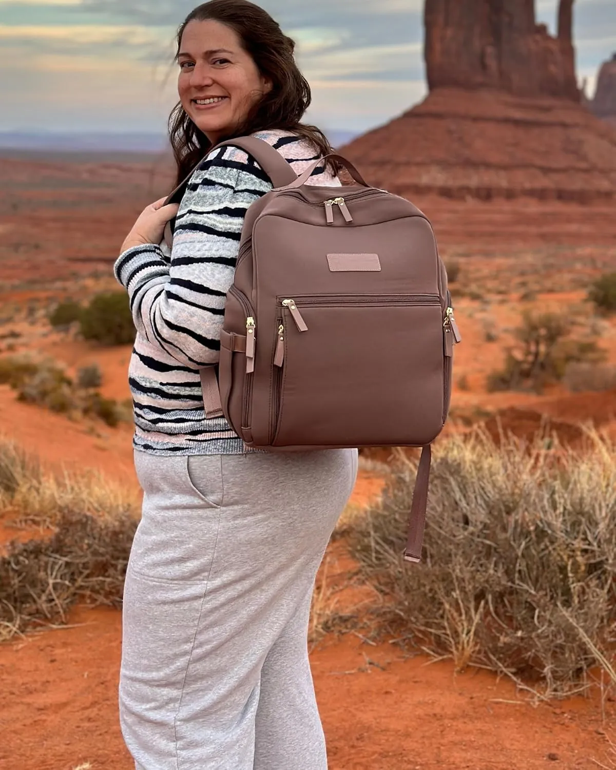 Sarah Wells Fiona Breast Pump Backpack - Neoprene, Machine Washable, Insulated, Pocket-In-Pocket System (Earth)