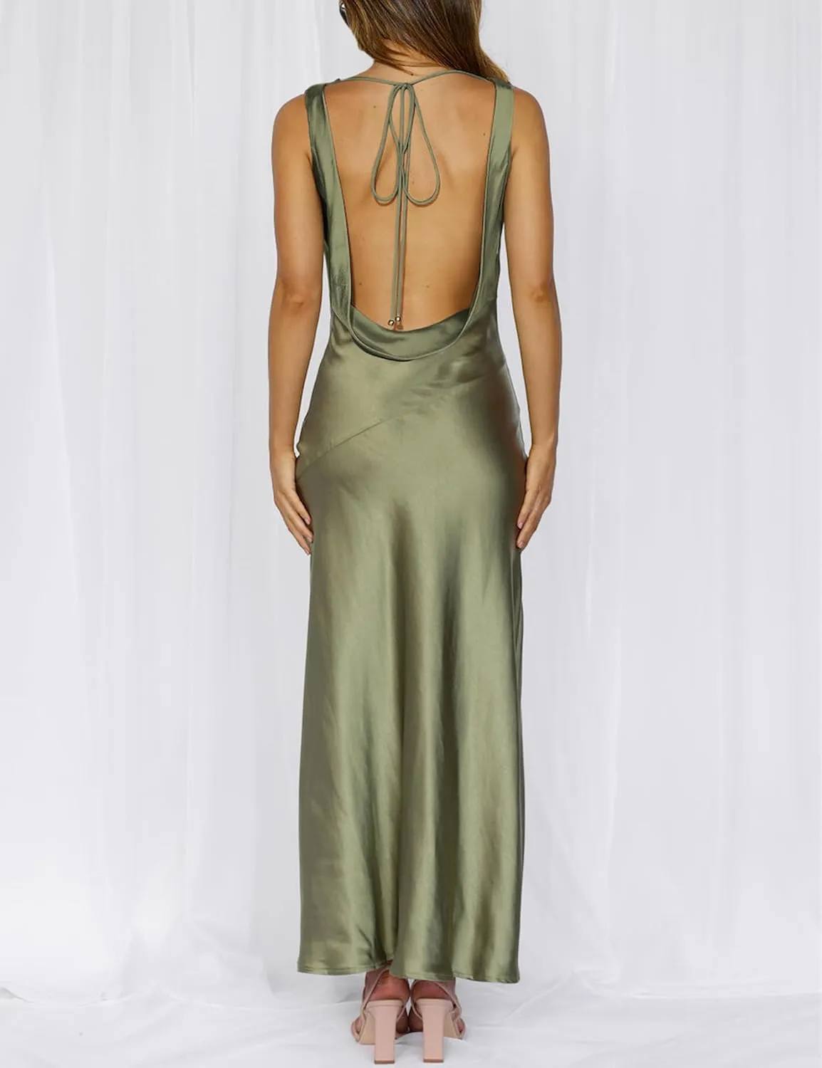 Satin Cowl Neck Sleeveless Backless Maxi Wedding Guest Dress Silk Open Back Tie Back Prom Formal Dresses for Women 2024