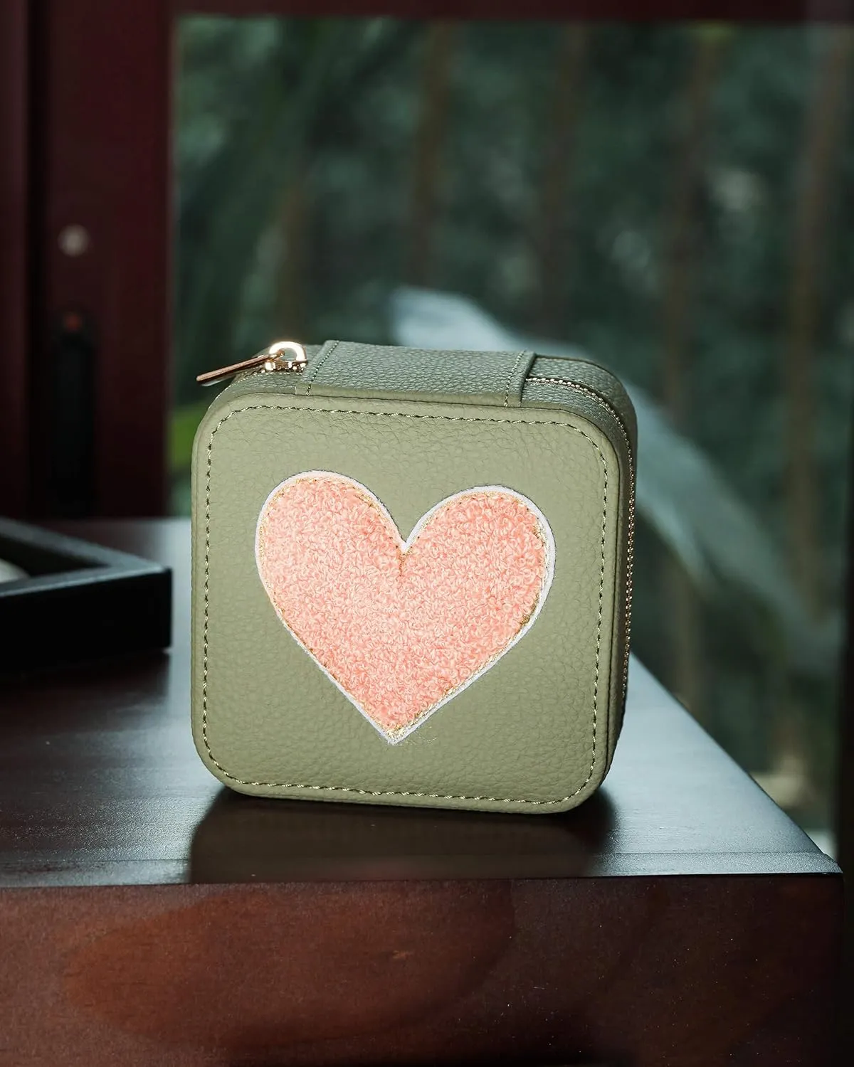 S.Leaf Travel Jewelry Organizer Travel Jewelry Boxes for Women Small Jewelry Travel Case Box Portable Travel Jewelry Case Travel Case Mini Jewelry (03_Lychee_Heart)