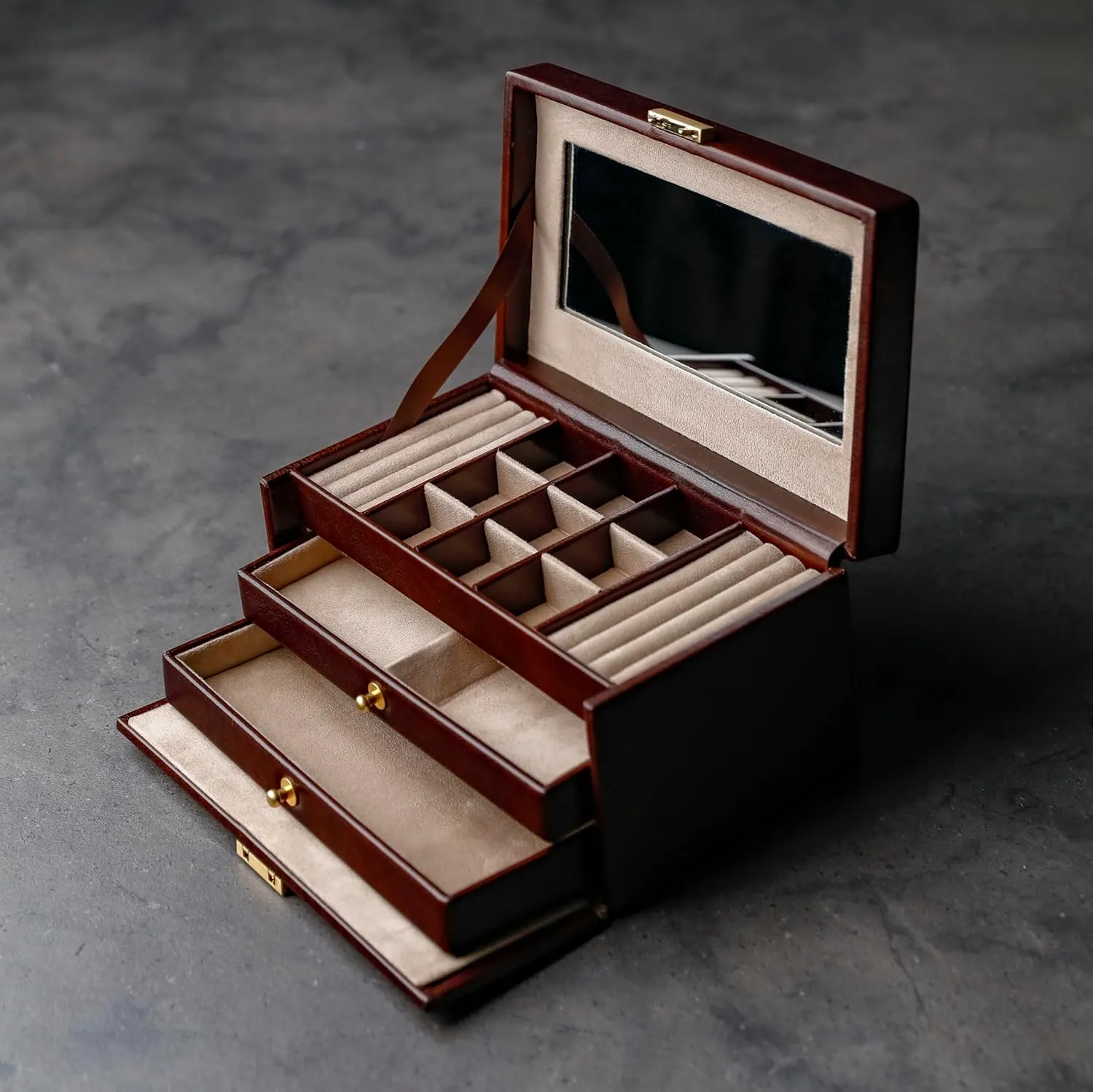 Time Resistance Jewelry Box - Full Grain Leather Jewellery Organizer - Accessories Storage - Key Lock Box for Women (Brown)