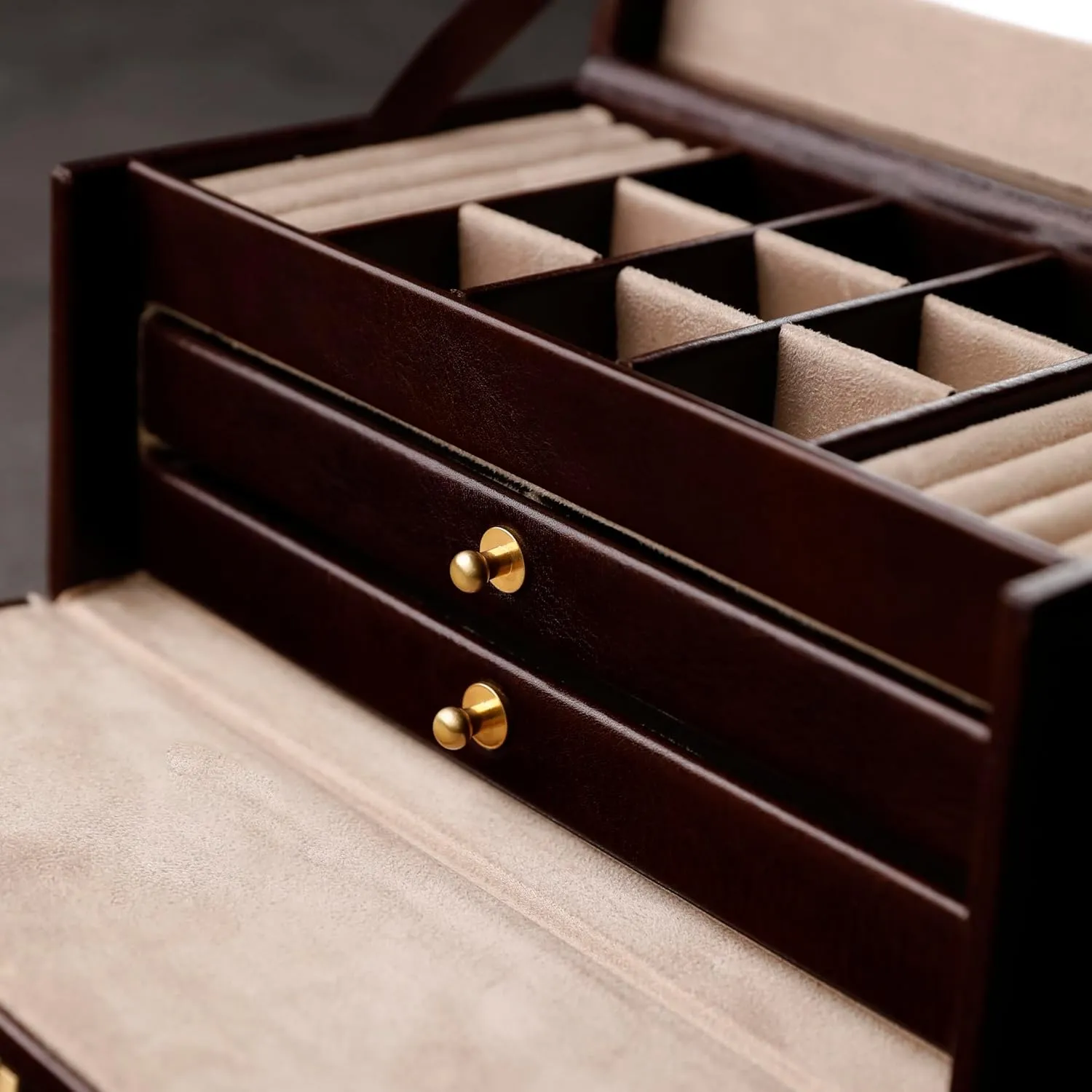 Time Resistance Jewelry Box - Full Grain Leather Jewellery Organizer - Accessories Storage - Key Lock Box for Women (Brown)