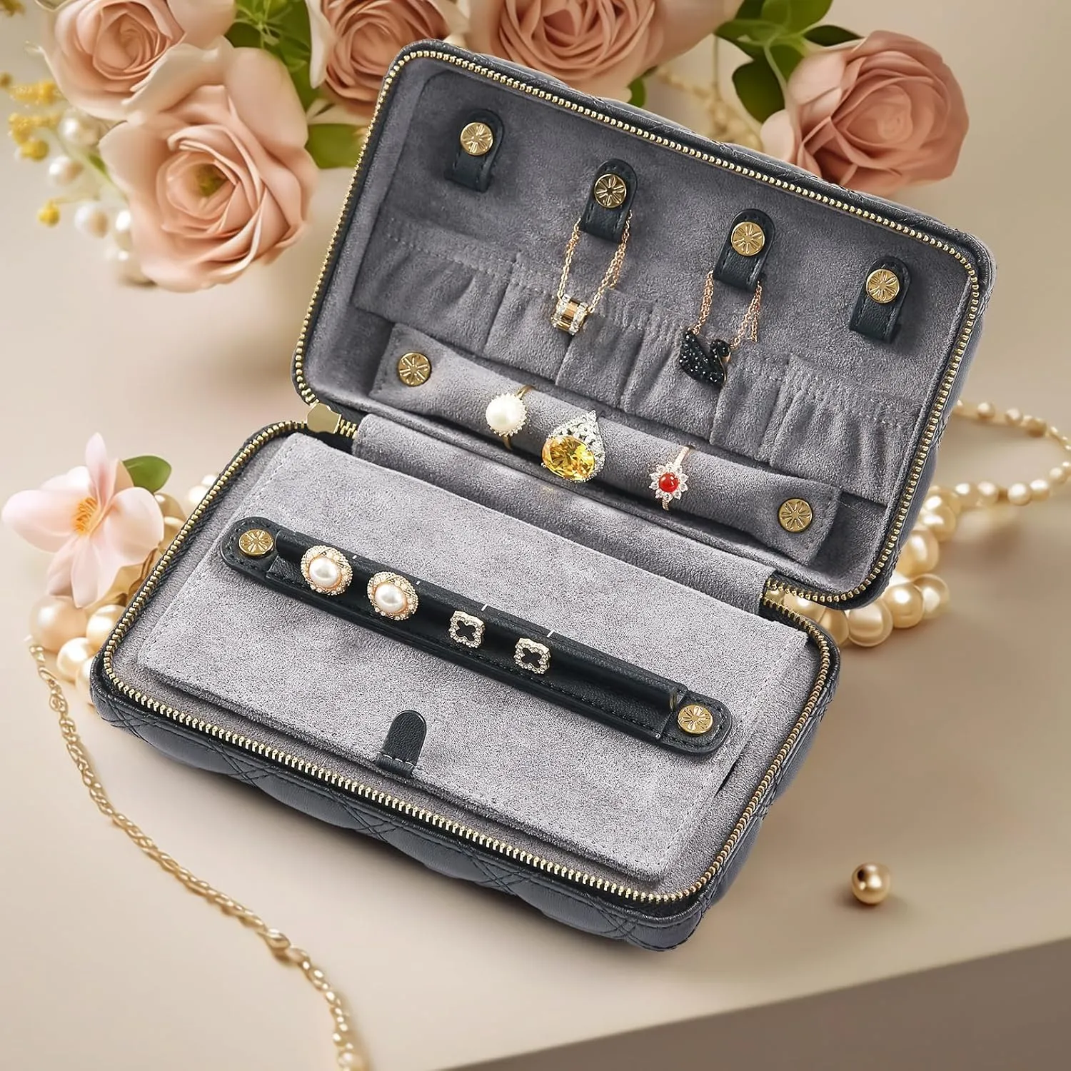 Vee Travel Jewelry Box Organizer,Diamond Quilted Leather Travel Jewelry Case,Jewelry Organiser for Bracelets/Rings/Necklaces,Gift for Women and Girls (Black)