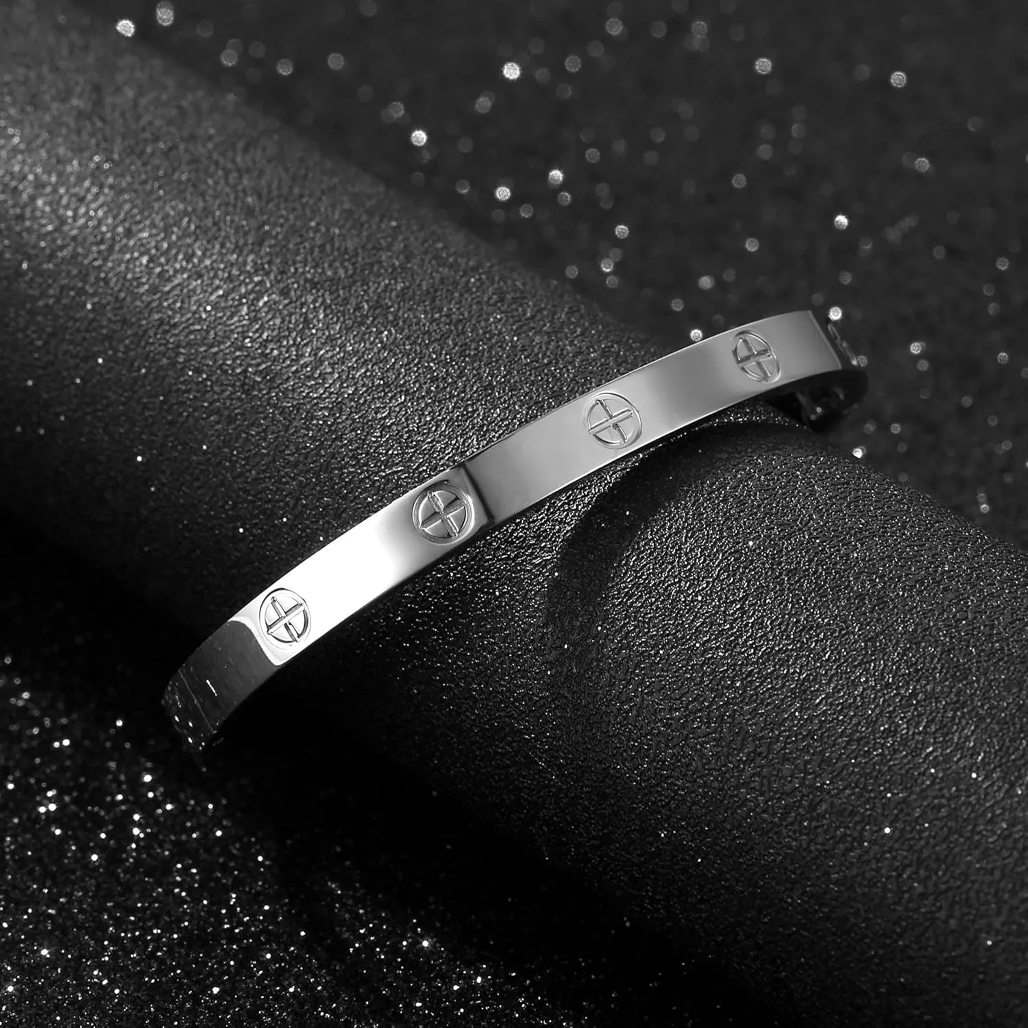 Women's Stainless Steel Bracelet Jewelry Crystal Bracelet With Cube Zircon Hinge Jewelry oval Bangle Christmas Valentines Birthday Gifts for Women