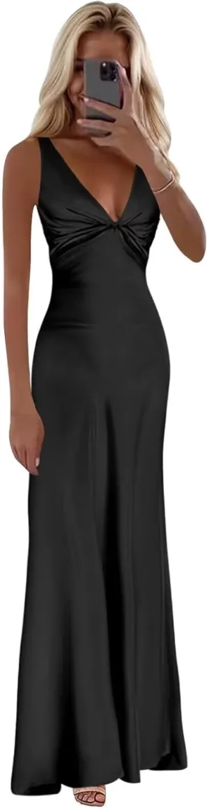 Women's V Neck Pleated Satin Prom Dresses for Teens Long Halter Bridesmaid Dress Mermaid Backless Formal Evening Gown